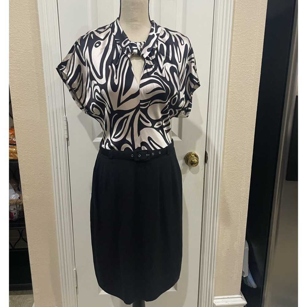 Trina Turk Silk Black & White Belted Dress. Size 10. Bust 36”. Length 39”